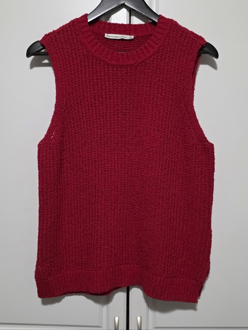 Abercrombie & Fitch Womens Red Knit Crewneck Pull Over Sleeveless Sweater Vest S